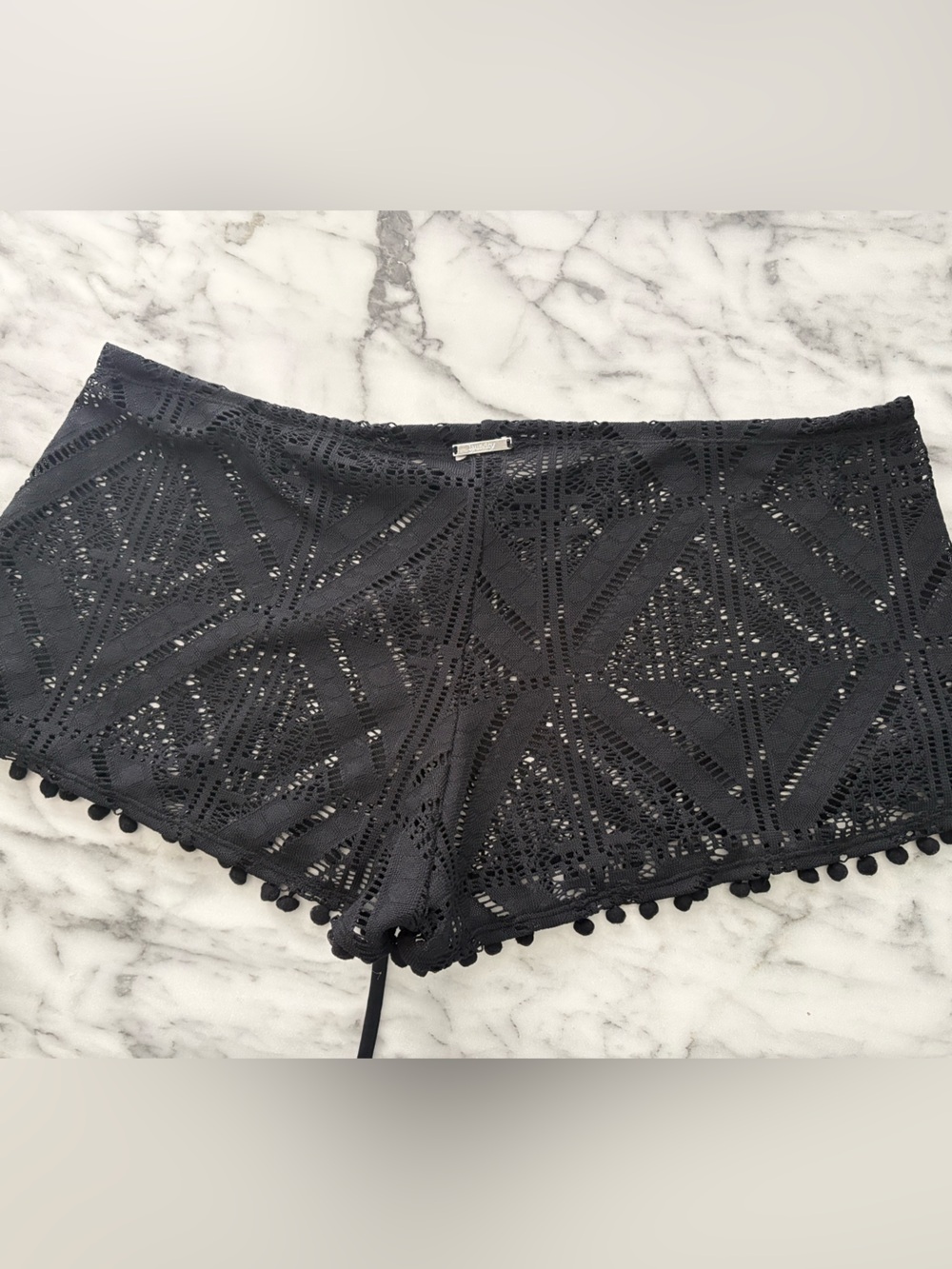 Laundry By Shelli Segal Black Crochet Shorts  Size L